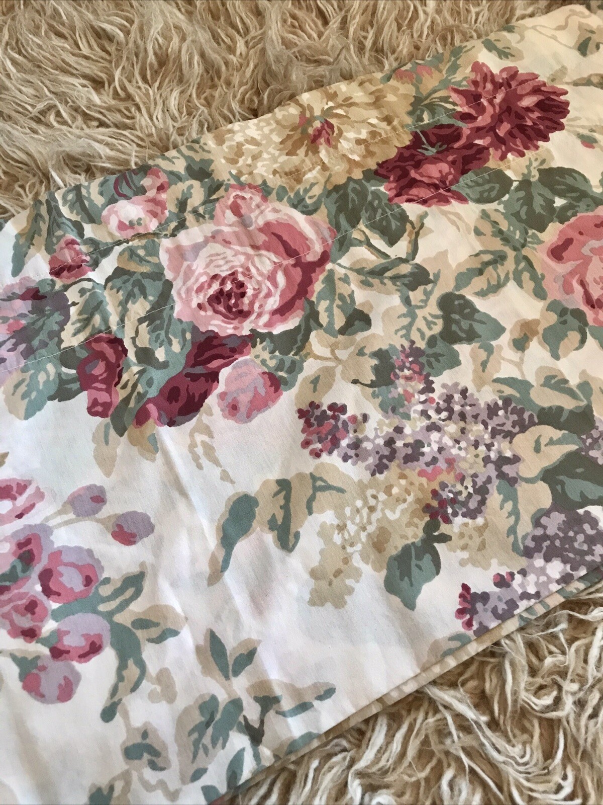Croscill COTSWOLD? 89”x18” Lined Valance Floral Roses Lilacs