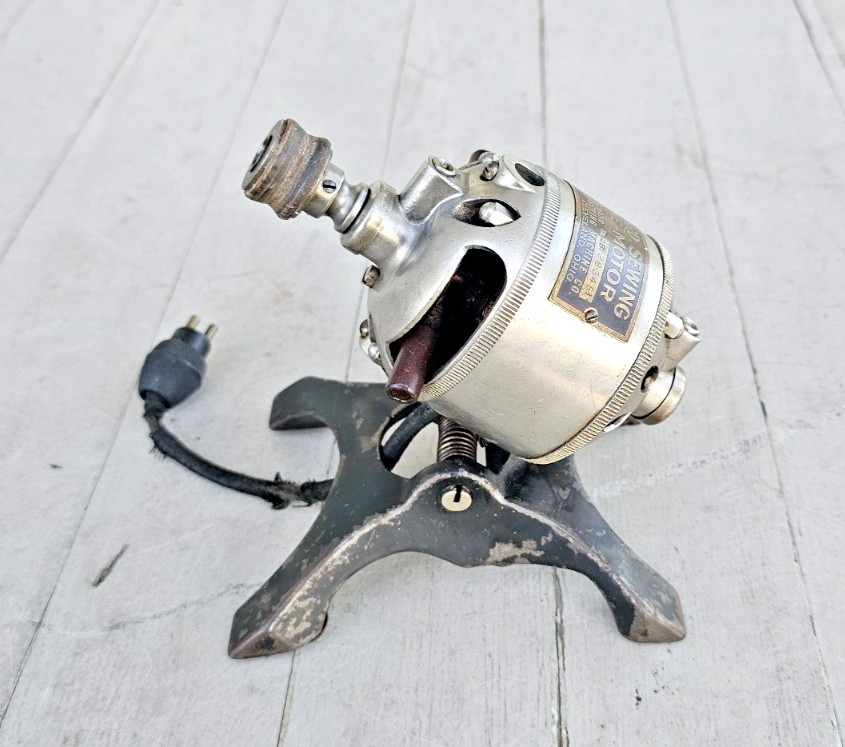 VINTAGE STANDARD SEWING MACHINE MOTOR,  WATCHMAKER LATHE, RUNS SMOOTH & QUIET