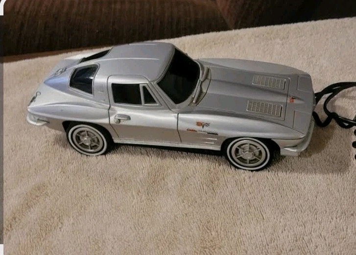 VTG 1963 Chevrolet Corvette Stingray Split Window Push Button Telephone Phone