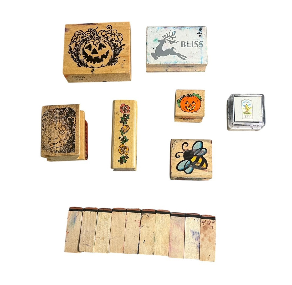 Mixed Lot of 16 Stamps Vintage & Modern | Halloween Pumpkin Flowers Bee Lion