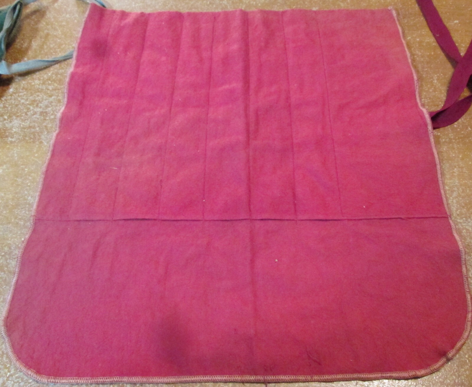 Vintage Felt STORAGE for 6 Dinner KNIVES ~ Anti Tarnish w/Ribbon Closure