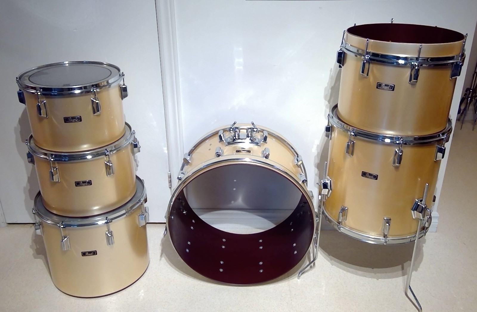 RARE PEARL Bass Drum 22"x14" Satin GOLD PHENOLIC 10 Lug Gorgeous Mint Clean A+