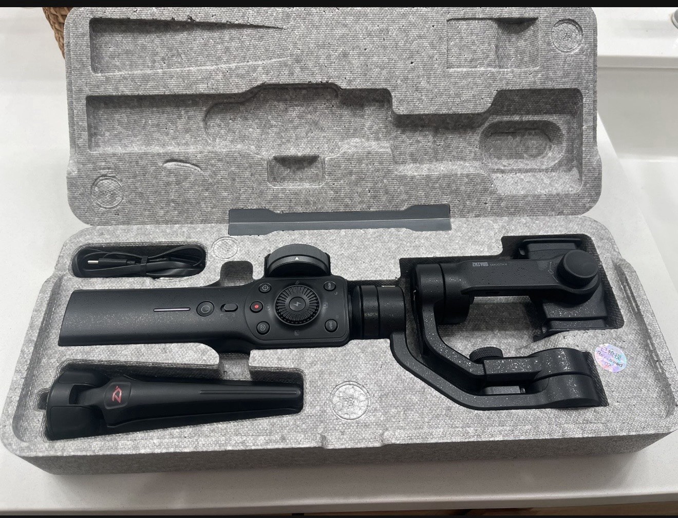 Zhiyun Smooth 4 Gimbal Stabilizer for Smartphone iPhone Android Cell Phone Black