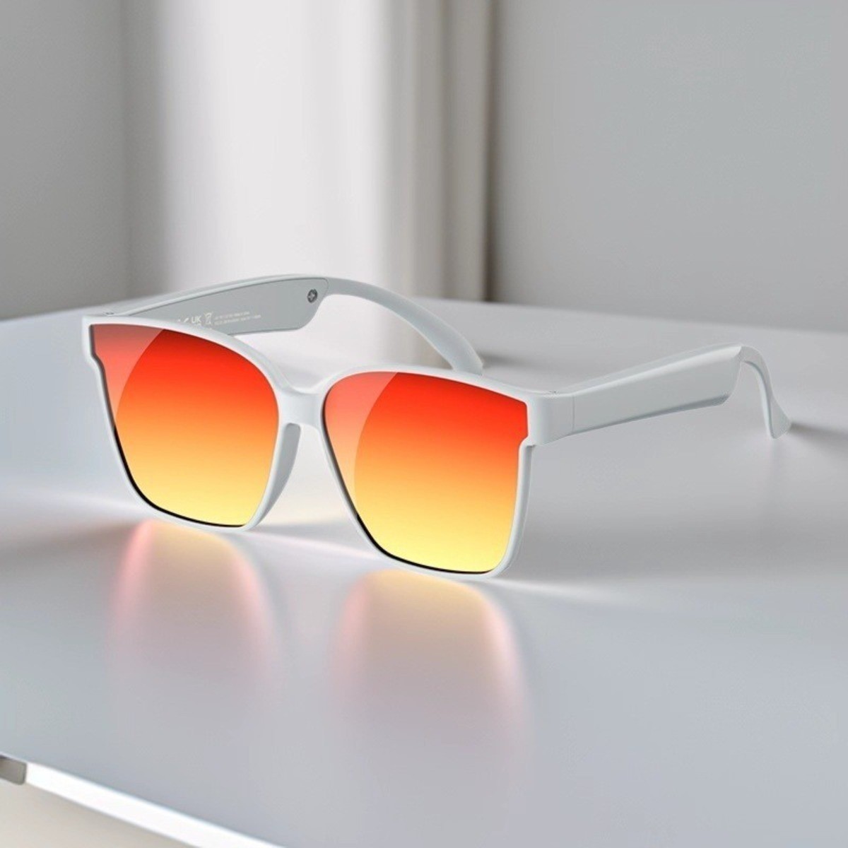   Men and Women Smart Glasses Bluetooth Polarized Sunglasses Lenses