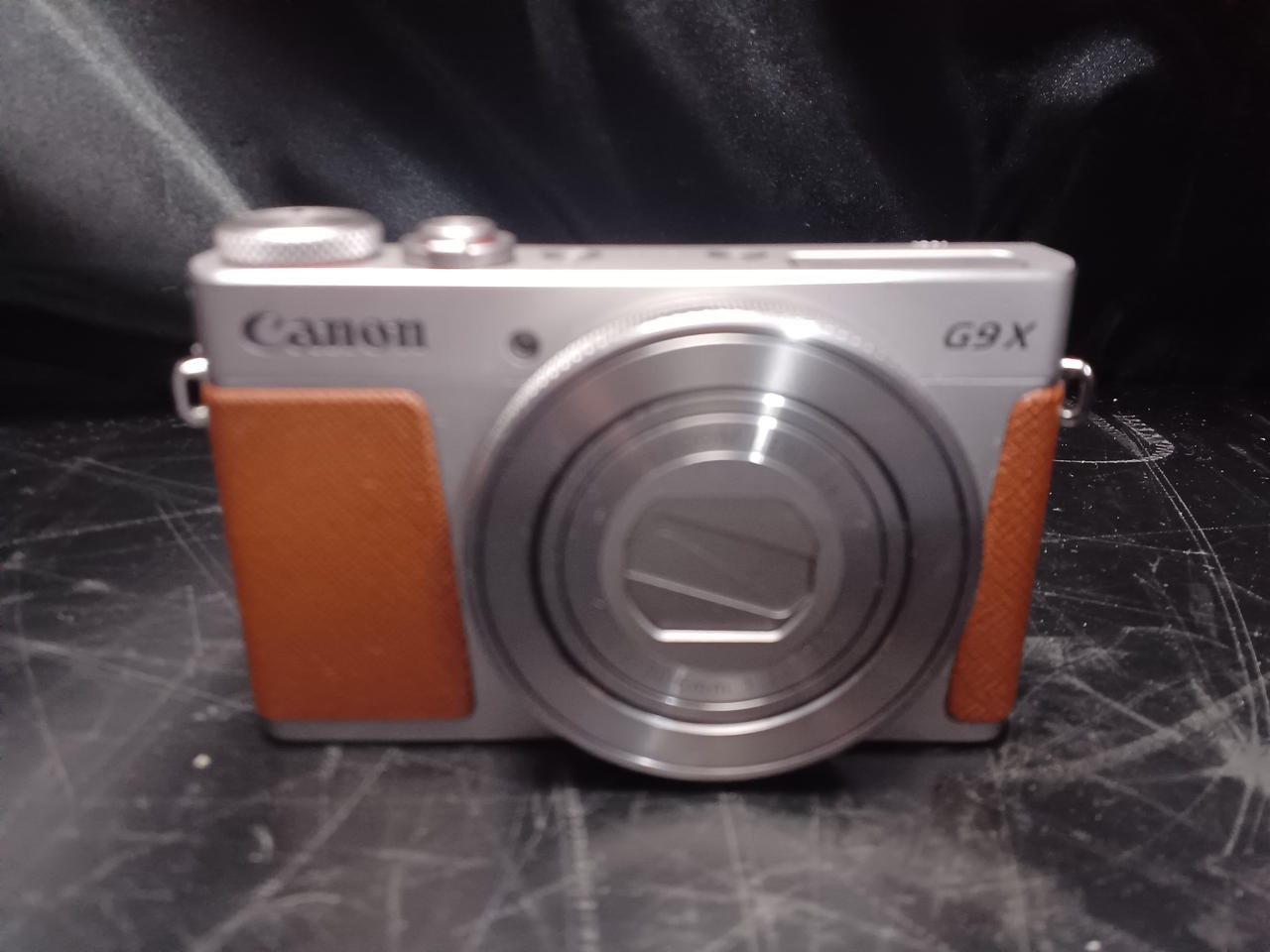 Canon G9X Mark II Compact Camera 20MP 1.0" CMOS WiFi, 3x Zoom, Full HD From Japa