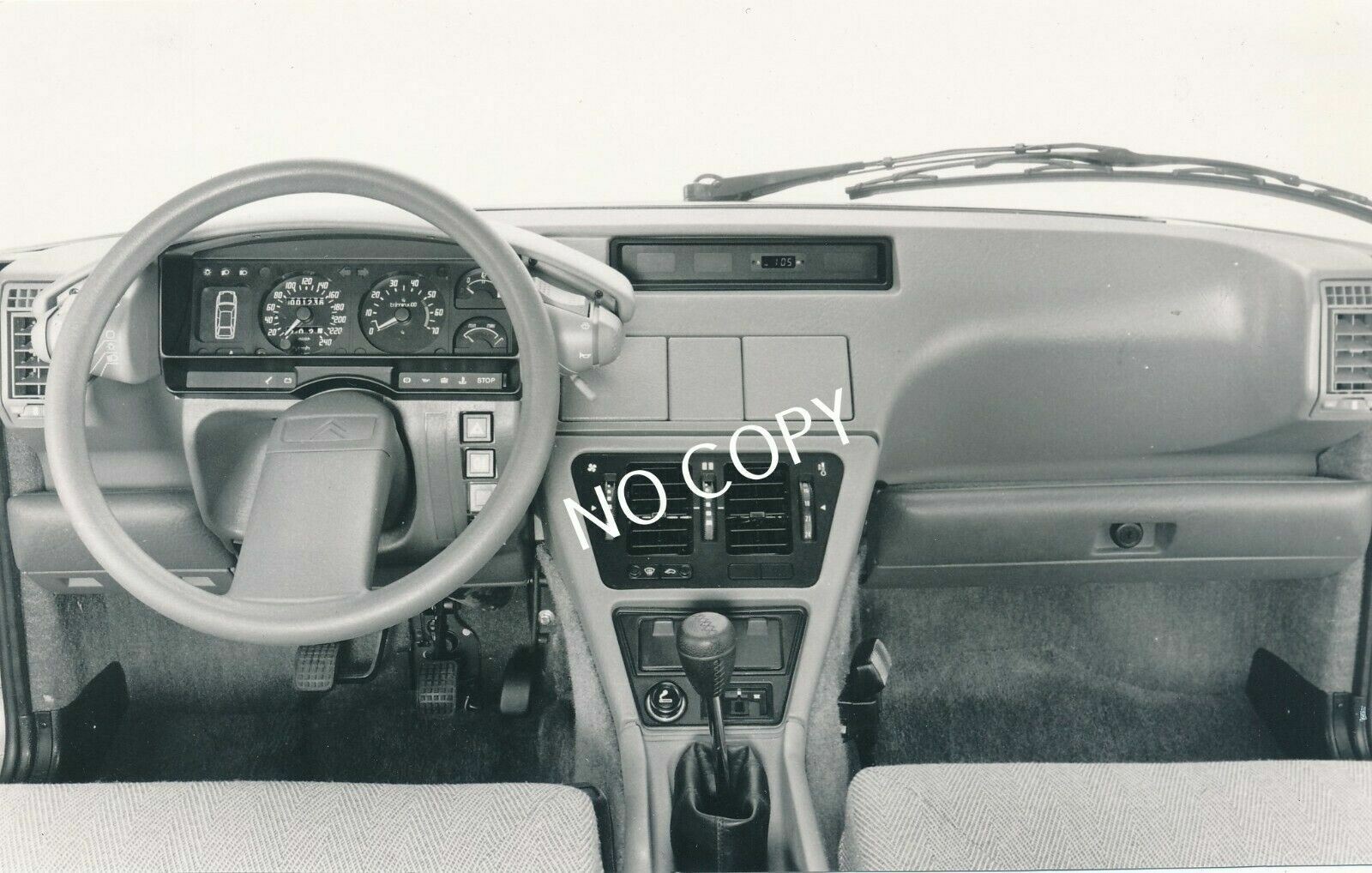 Manufacturer archive photo-automotive car motor vehicle-Citroen dashboard C1.66