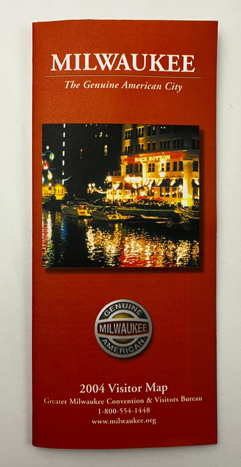 2004 Milwaukee Wisconsin Visitor Map Tourist Attractions Vintage Travel Brochure