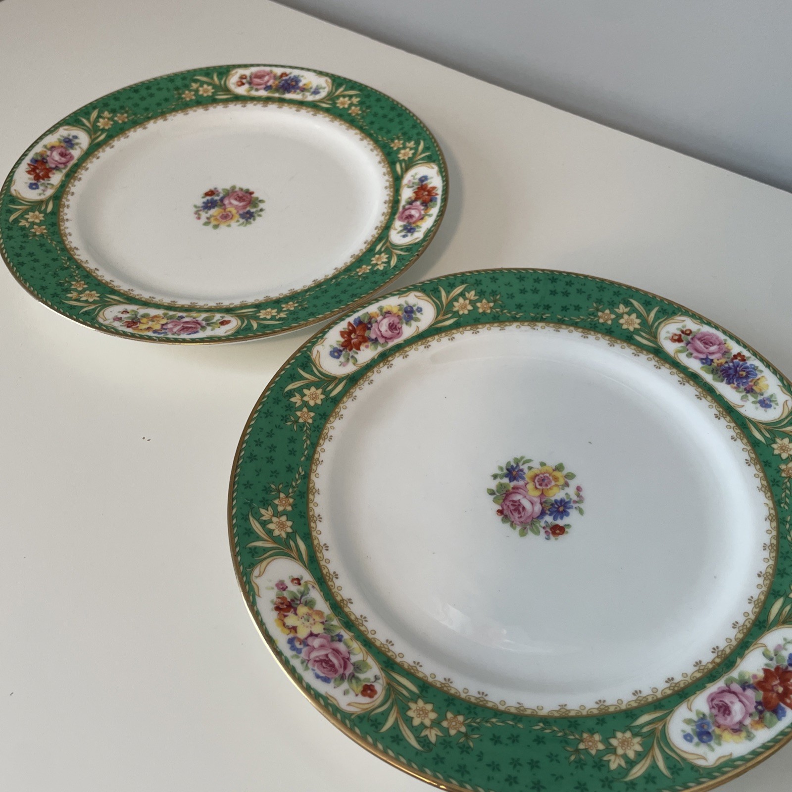 Vintage 2 Paragon England Green Floral Gold Rim 8” Rimmed Plates Fine Bone China