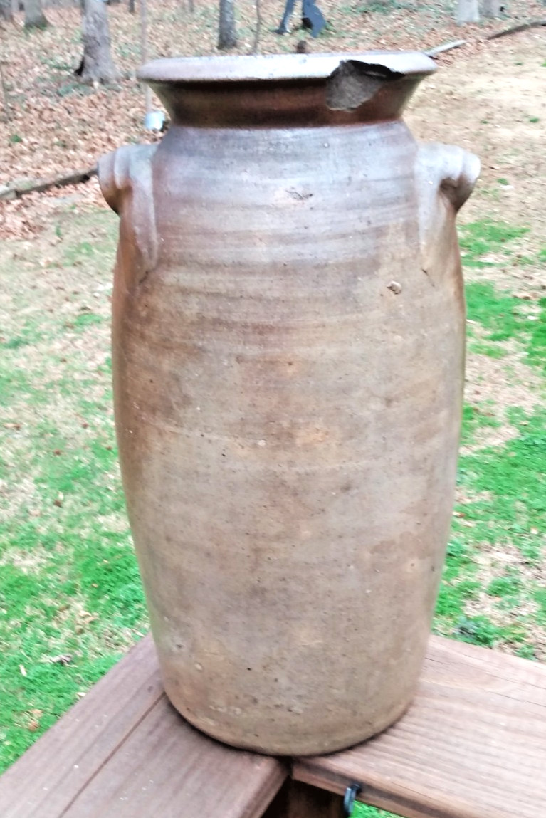 14" Salt Glaze Storage Jar by 1 of the NC Pottery Cravens -unsigned -chip on lip