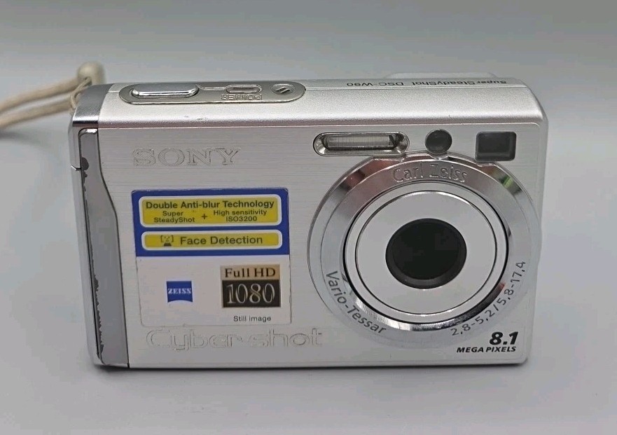 Sony Cyber- shot DSC-W90 Digital Camera, SPARES ONLY, Broken Screen, Please Read
