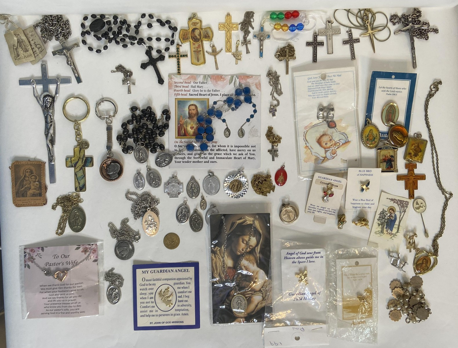 Mixed Lot Vintage Catholic Christian Cross Rosary Medals Jewelry