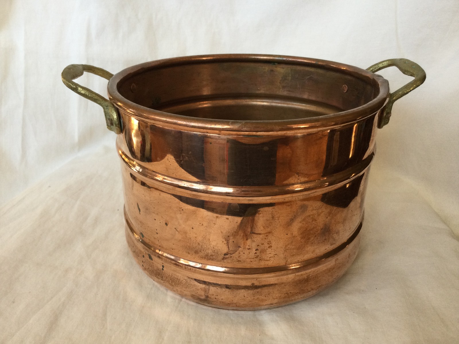 Modern Turkey Copper Planter Pot with Ribbed Detail & Brass Loop Handles PS