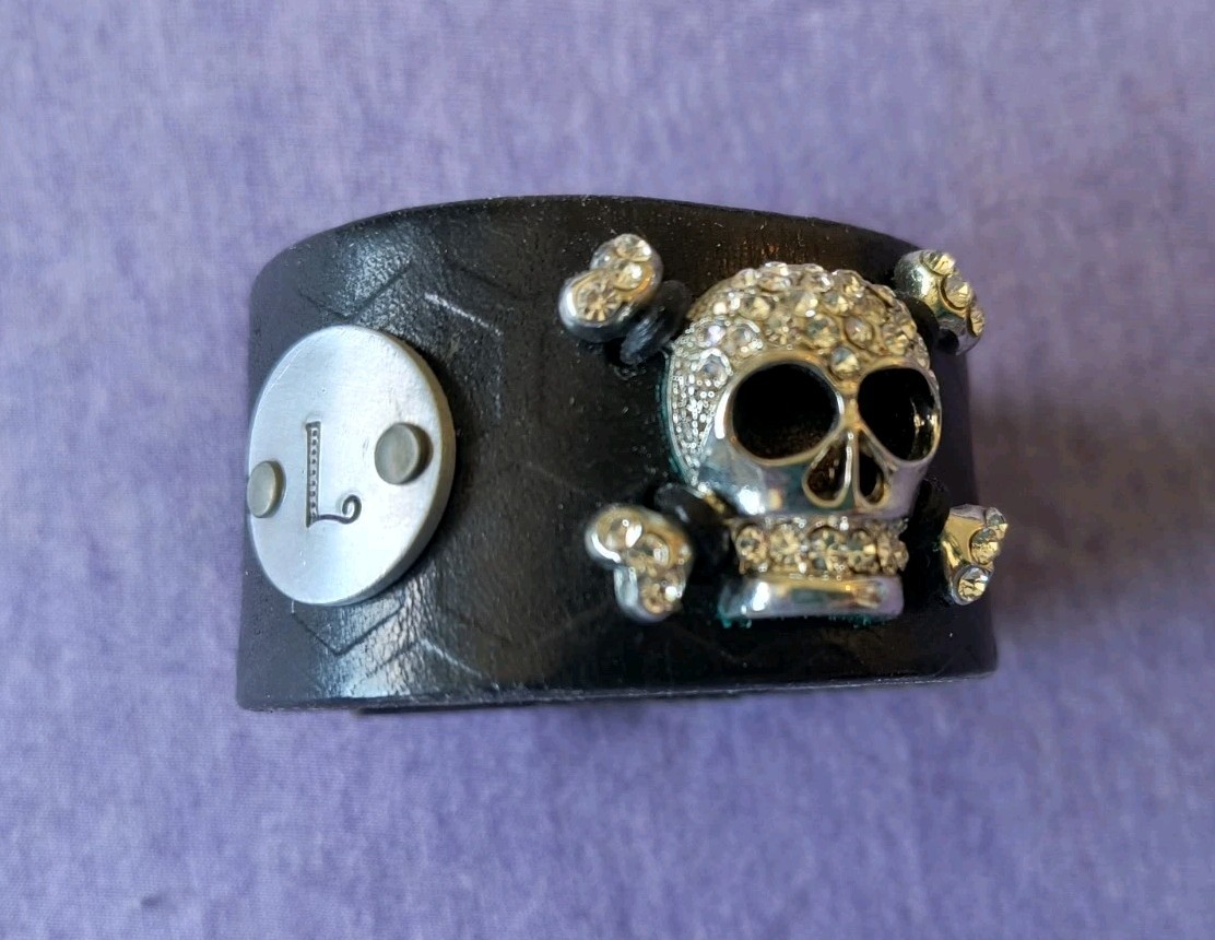 Curious Cuff Ex Small Leather Cuff Skull Clear Stones Fits 6" Wrist