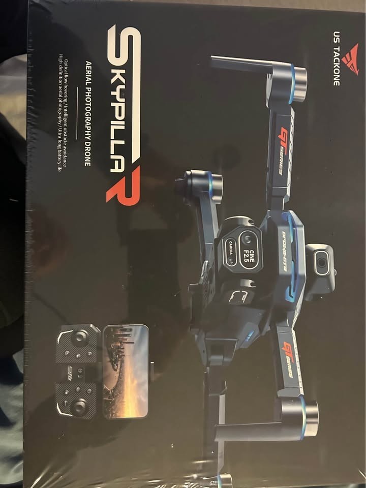 Skypilla - US Tackone Drone with HD Camera, Remote Controller, Foldable NEW