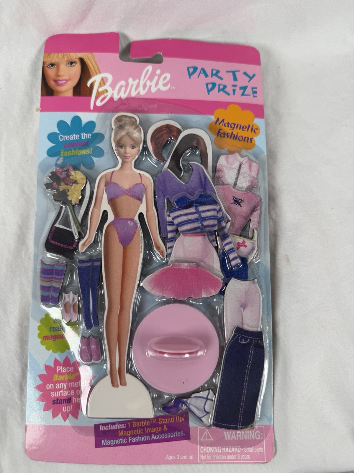 2001 Barbie Magnetic Fashions Party Prize Mattel 