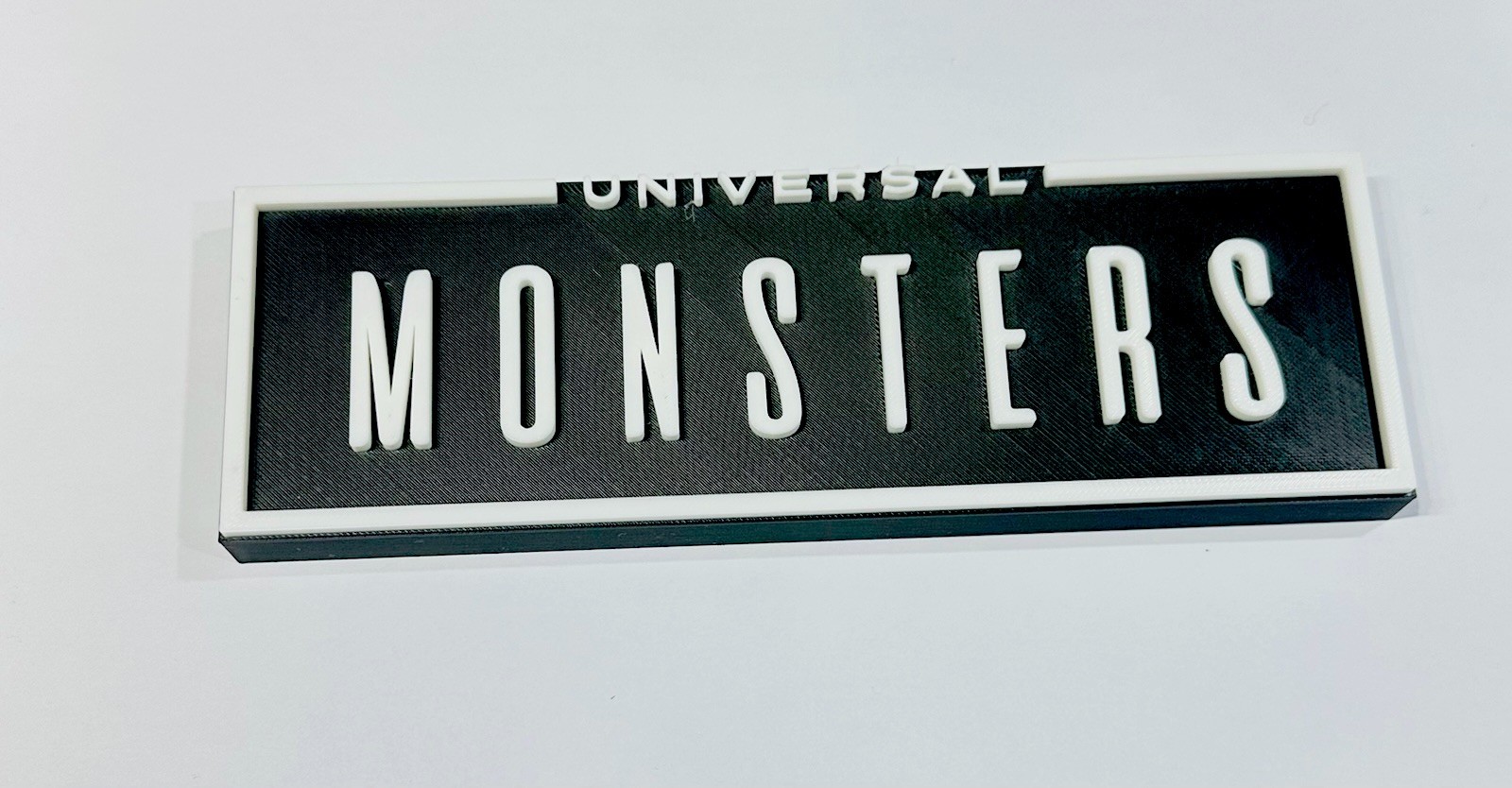 Decorative Universal Monsters Film TV   logo  Sign Display  Pops