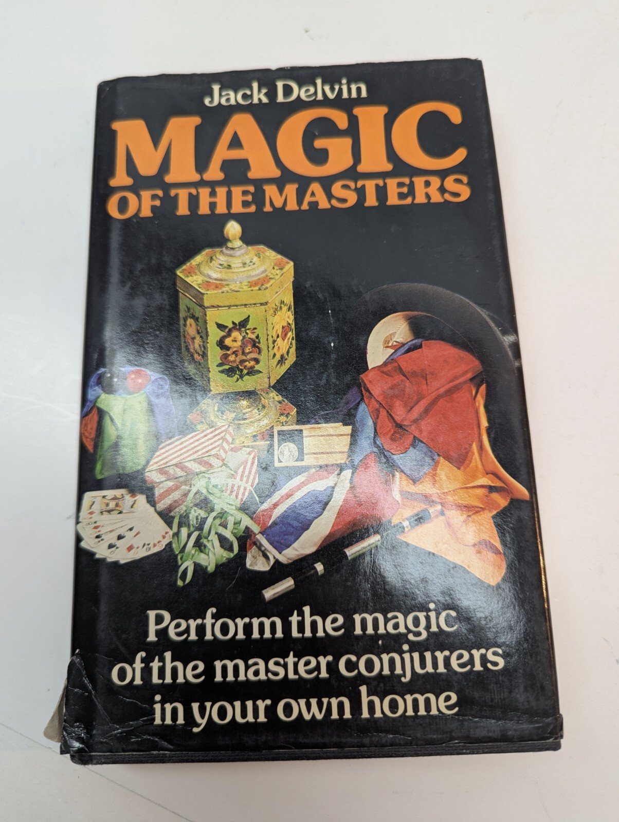Magic of the Masters by Jack Delvin 1977 ARCO Publishing Hardcover Dust Jacket