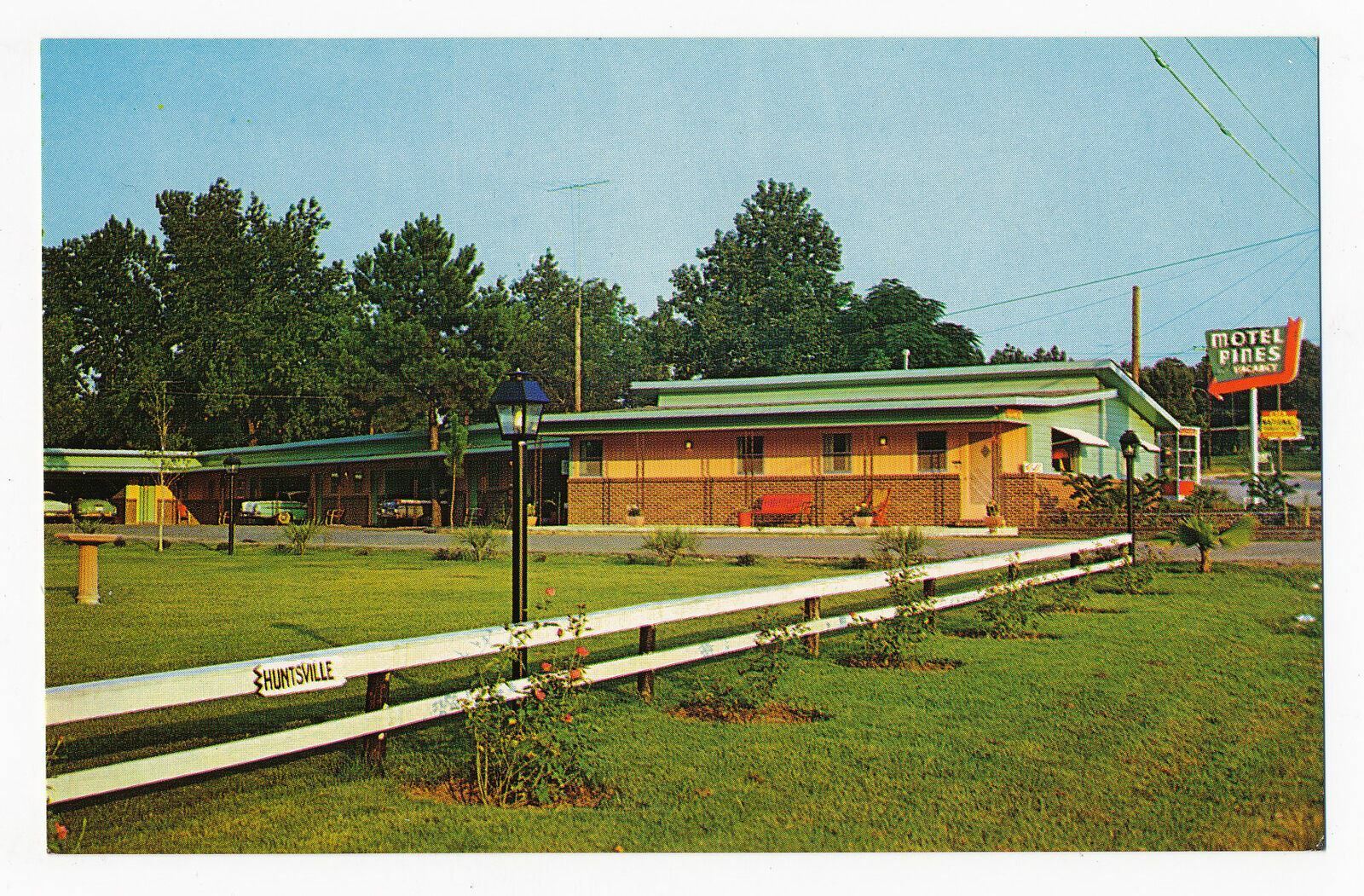 Motel Pines, US Highway 75. Huntsville, Texas
