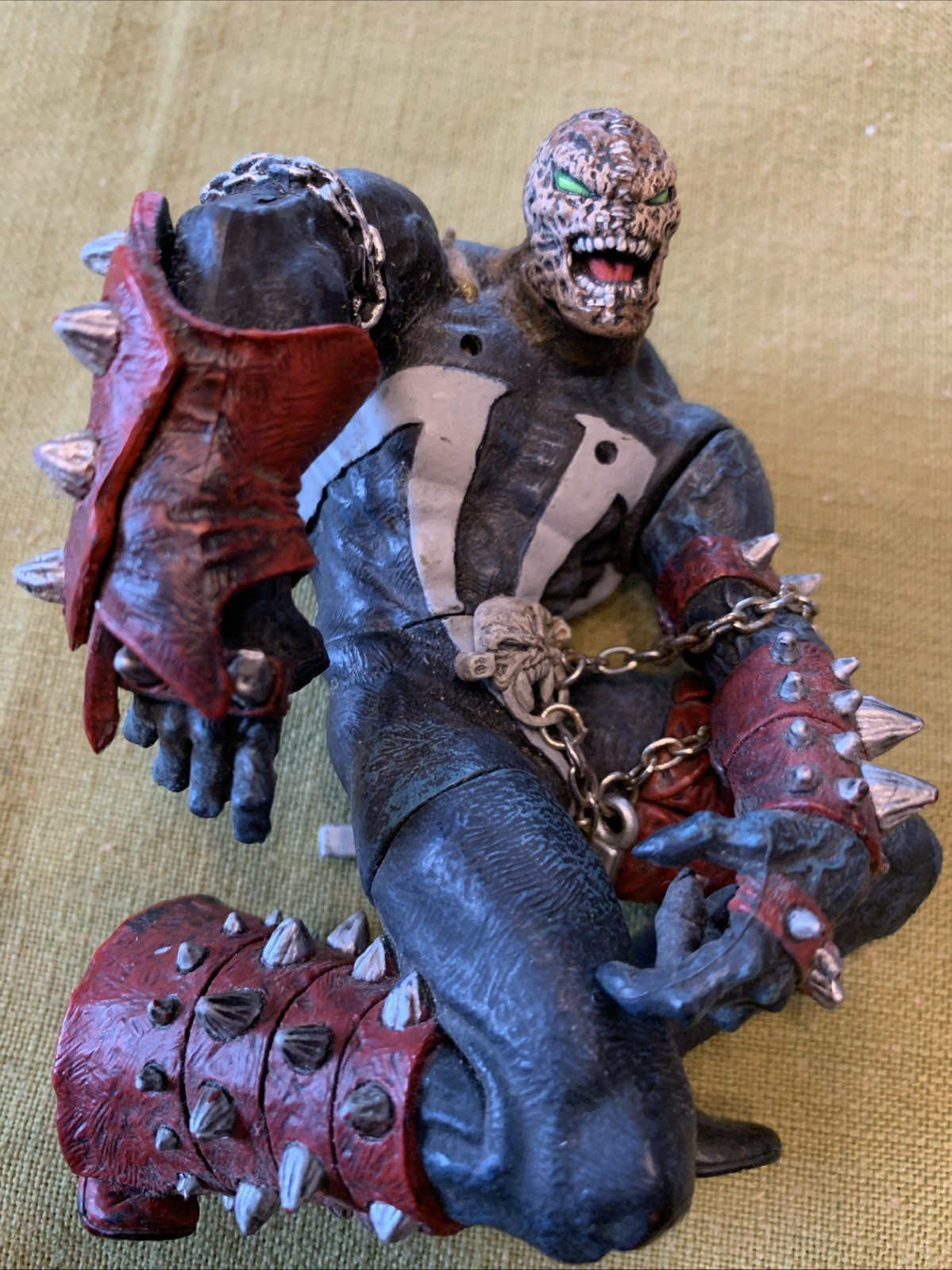 The Art of Spawn VS Cy-Gor Series 26 Figure Issue 57 2004 McFarlane Toys No Cape