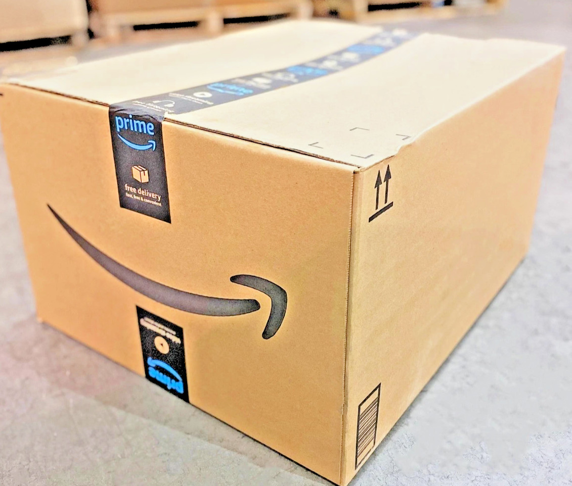 5 pound  AMAZON RETURN BOX- new items- Lot JJFE69