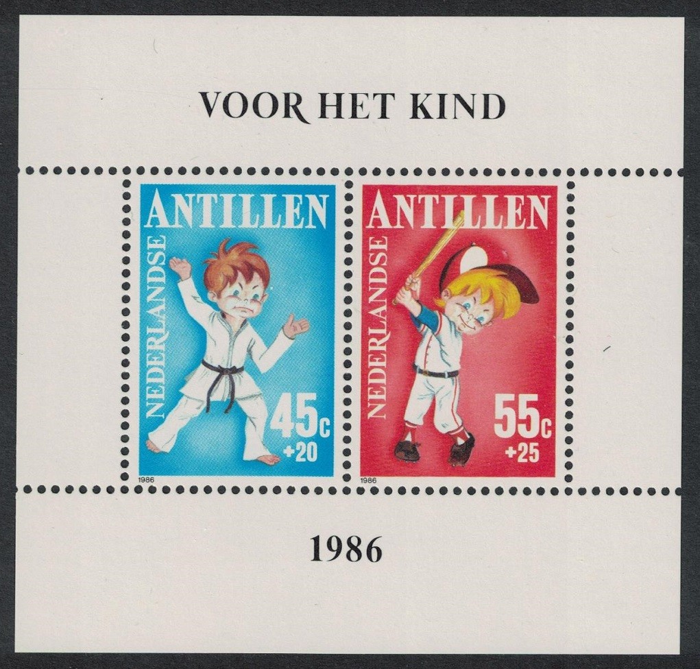Neth. Antilles Football Tennis Child Welfare MS 1986 MNH SG#MS926