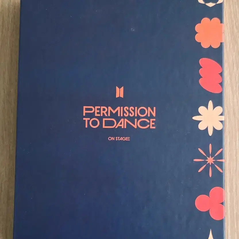 BTS Perdue Message Photo Card Frame at Hive Exhibition