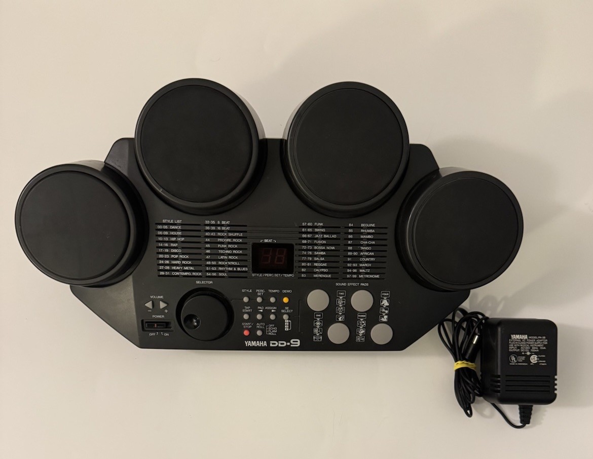 Yamaha DD-9 4 Pad Digital Percussion Drum Machine Sound Effects w/ Power Supply