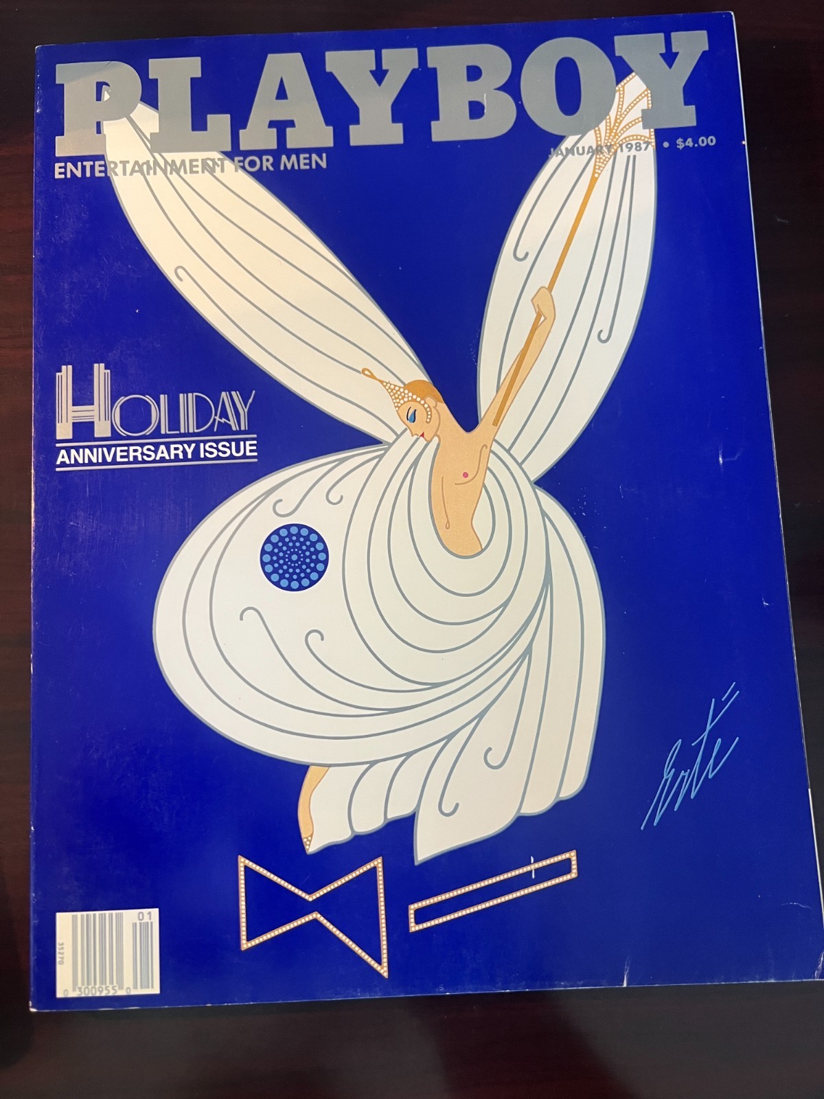 PLAYBOY JANUARY 1987 IN NEAR MINT CONDITION -26