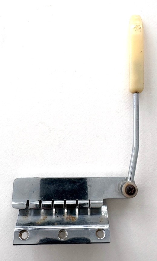 vintage 1960's? Gibson  guitar Maestro tremolo spring steel vintage luthier Org.