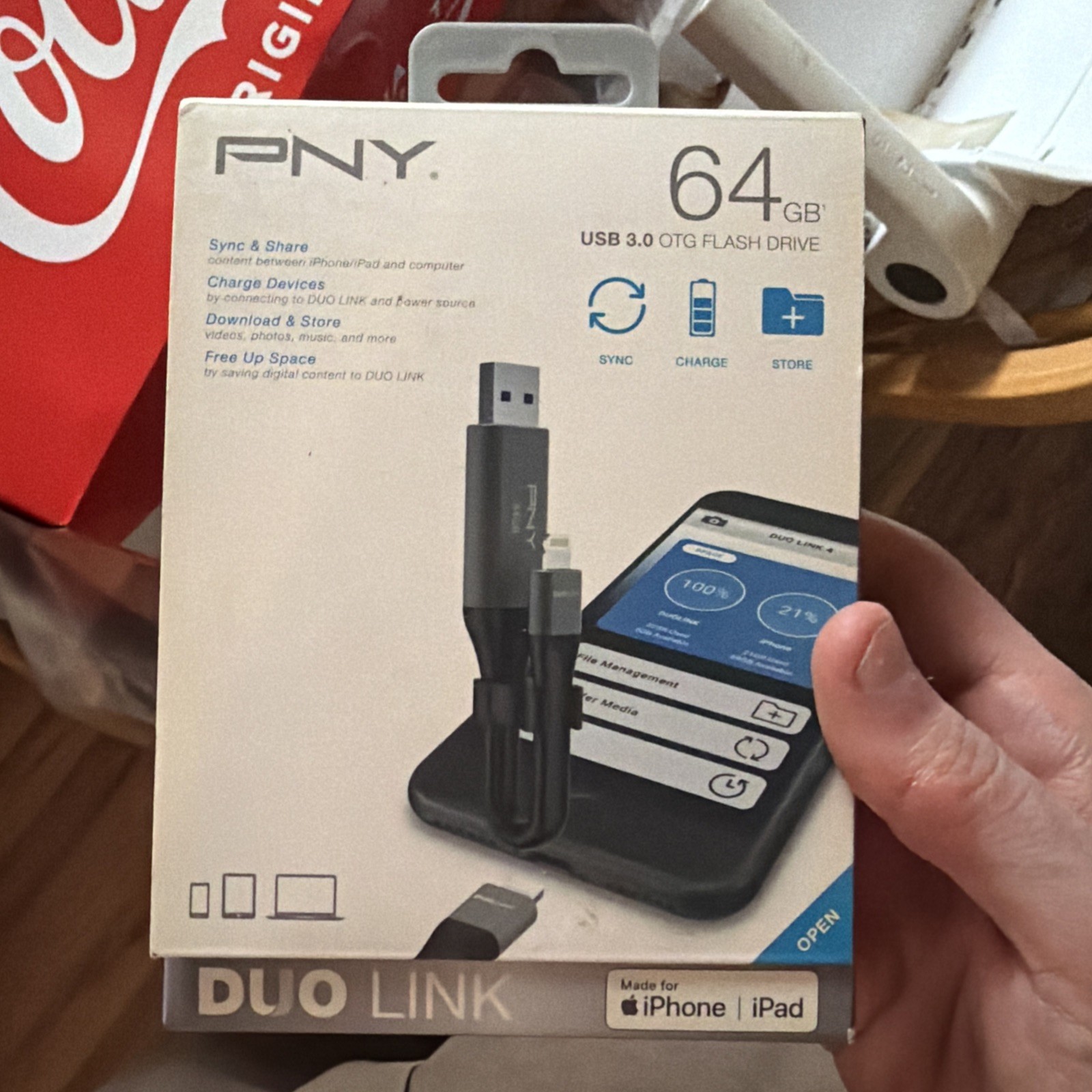 PNY DUO Link 64GB USB 3.0 OTG Flash Drive for iOS Devices and Computers - IPhone