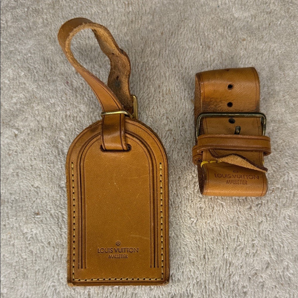 Vintage Louis Vuitton Luggage Tag and Poignier in Vachetta Leather (15G)