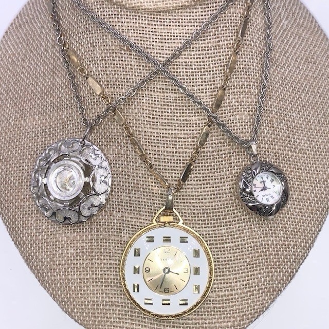 Vintage Mid-Century Pendant Watch Necklaces Jewelry