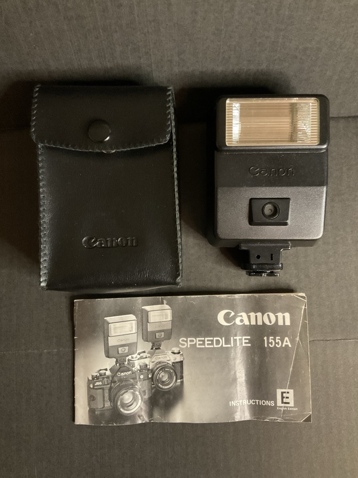 Canon Speedlite 155A Shoes Mount Flash with Soft Case + Manual Working