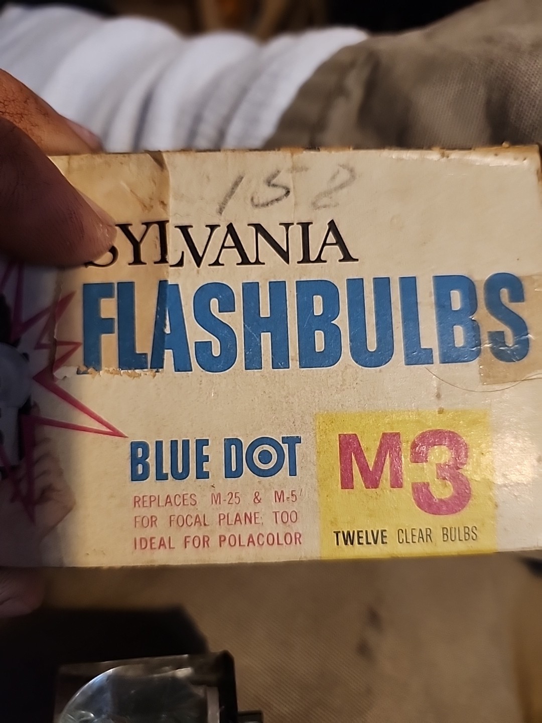 Vintage Sylvania Blue Dot M3 Camera Flash Bulbs Box of 12