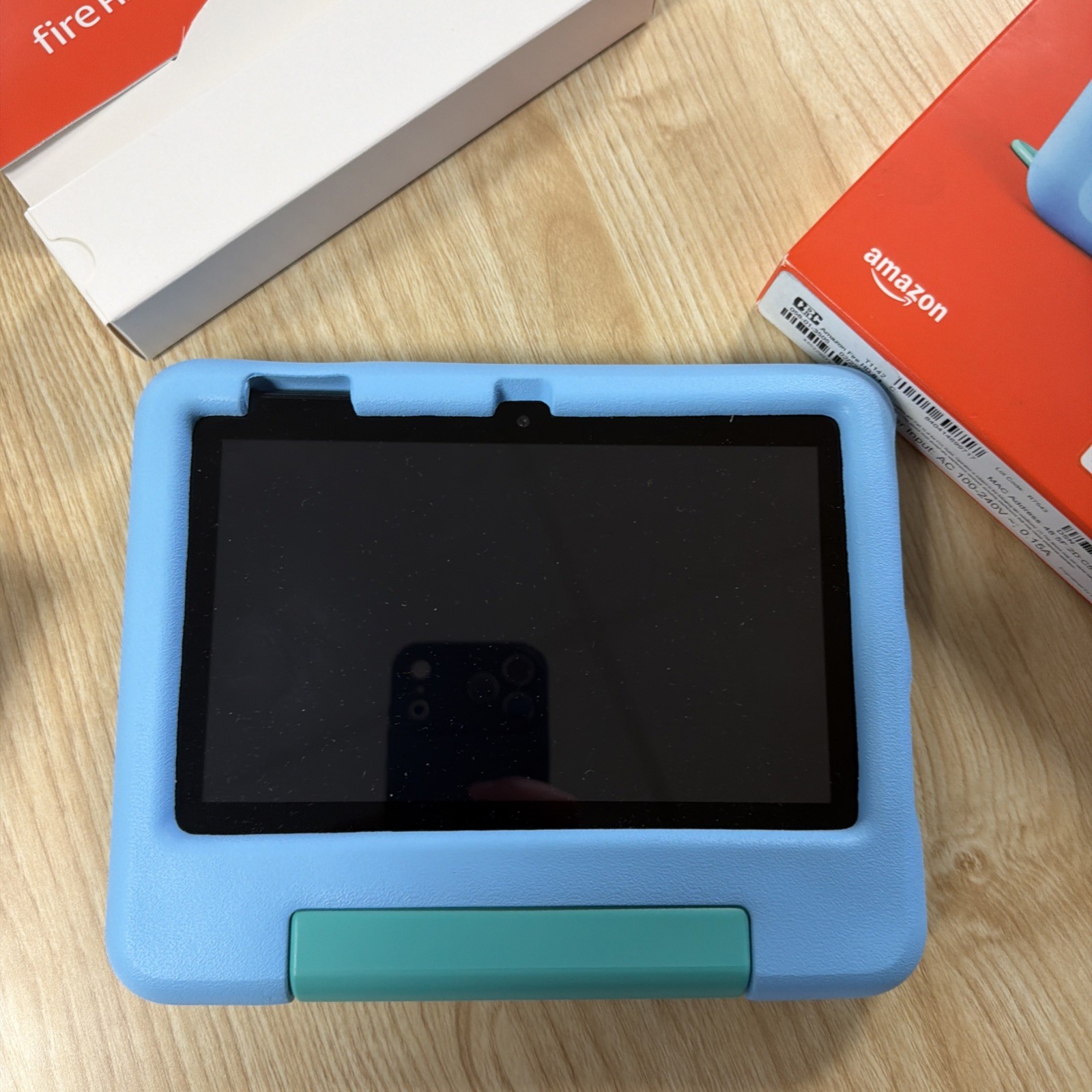 Amazon Fire HD 8 Kids Edition (8th Generation) 32 GB, Wi-Fi, - GREAT CONDITION!!
