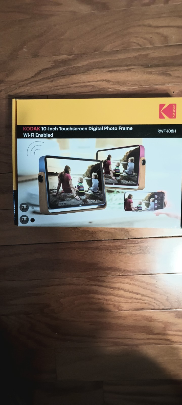 Kodak 10 Inch Touchscreen Digital Photo Frame RWF-108 16GB Wi-Fi Enabled New