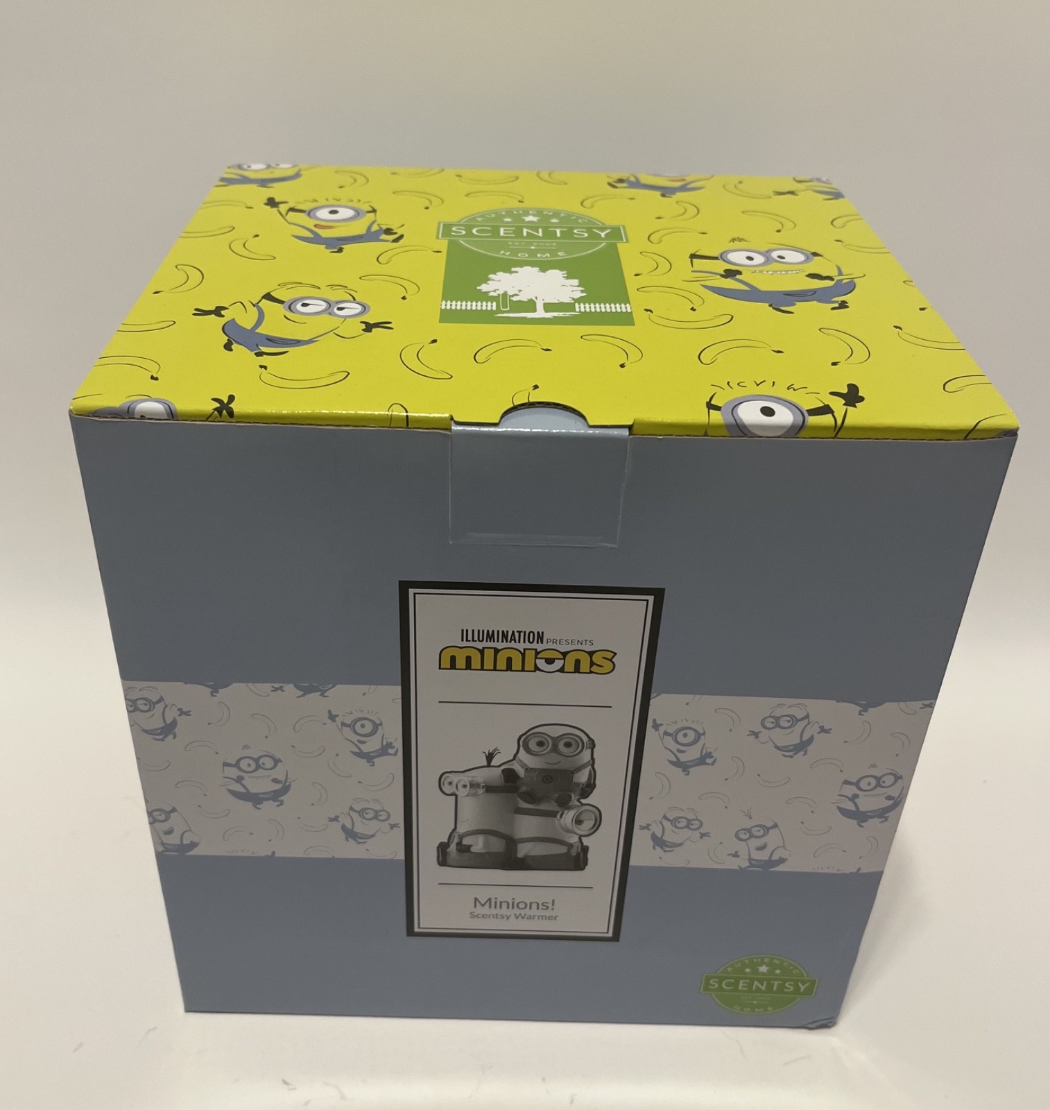 Scentsy Illumination Minions Warmer New In Box