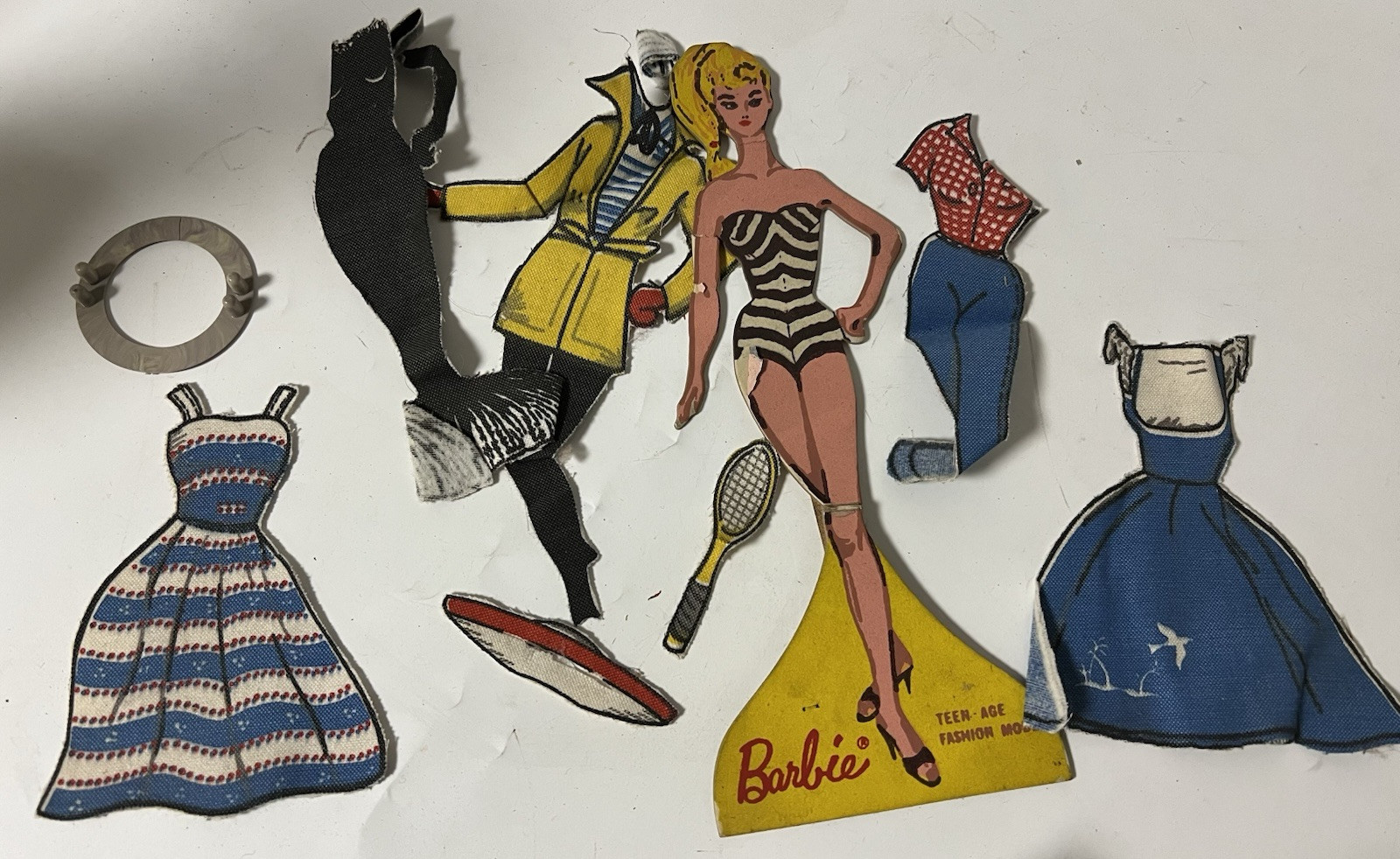 Vintage Barbie Teen-age Fashion Model Paper Doll w/ Cloth Clothing Ponytail HTF