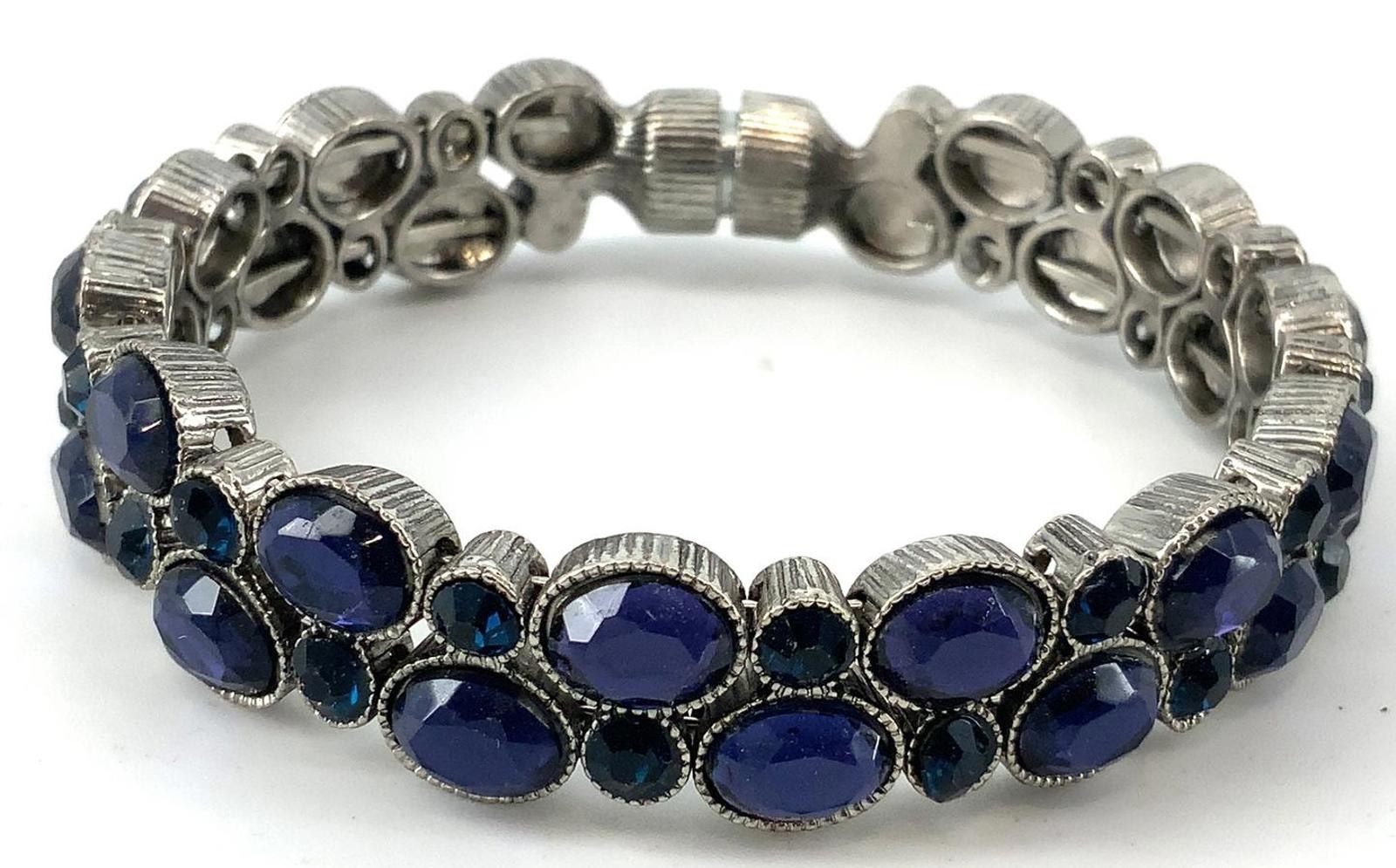 Vintage Blue Glass Silver Tone Art Deco Style Magnetic Hinged Bangle Bracelet