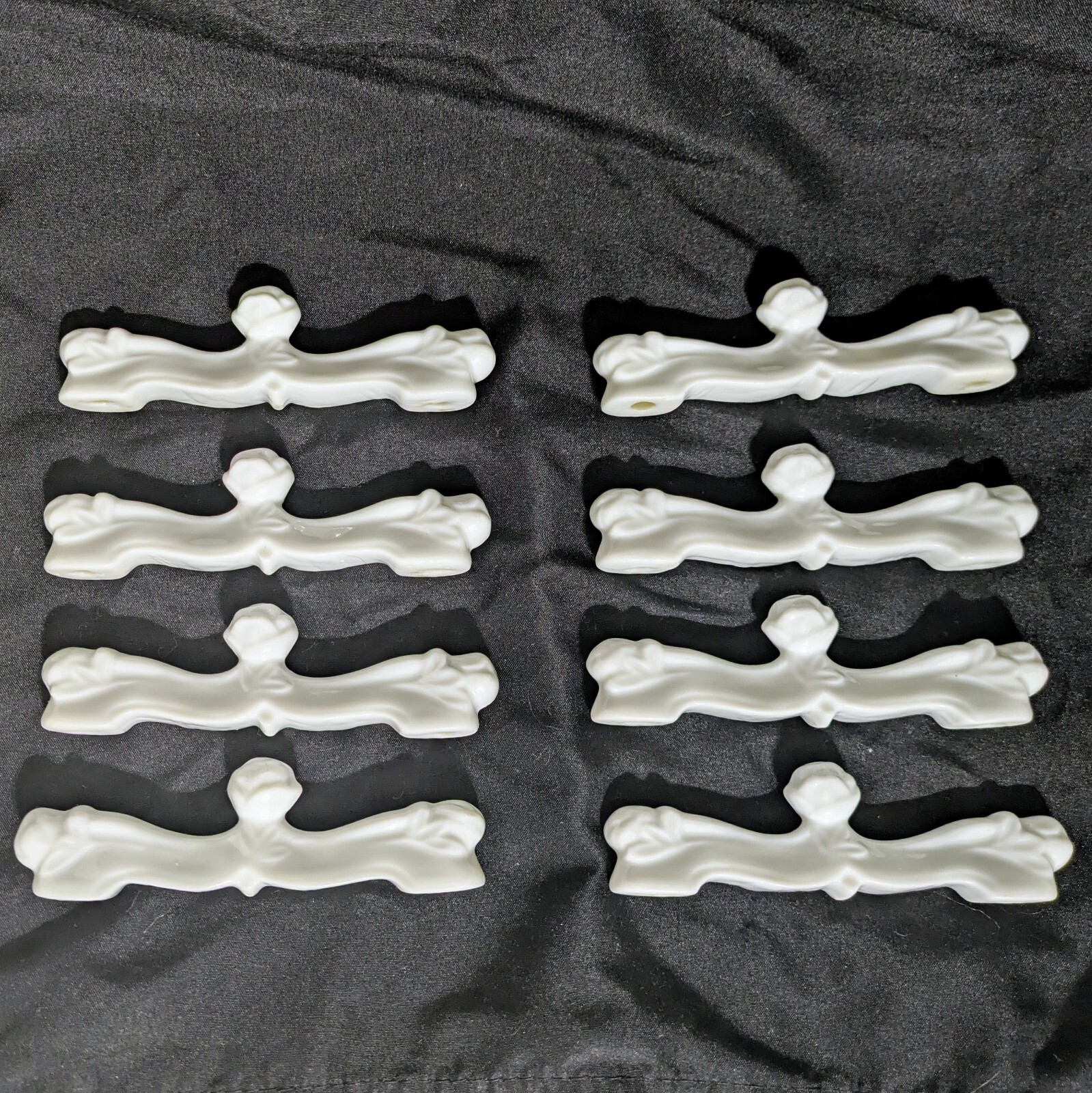 Porcelain antique cutlery placers Set Of 6 - roses