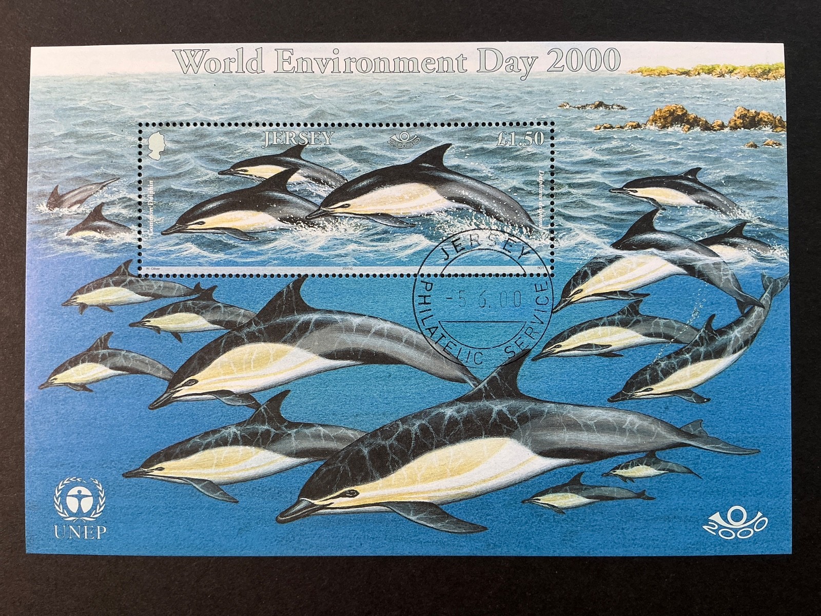 JERSEY USED #957  Souvenir sheet   *2000* Dolphins