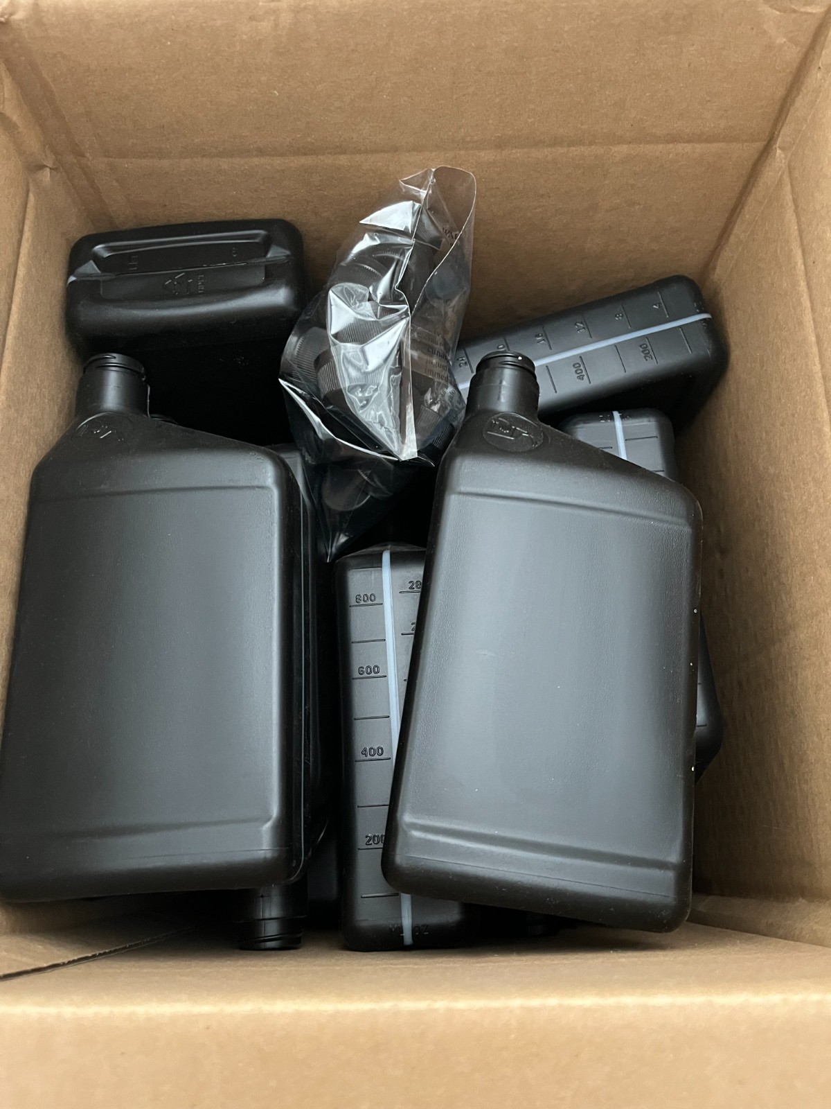 32 oz black HDPE bottles with 28mm neck - caps included - lot of 22