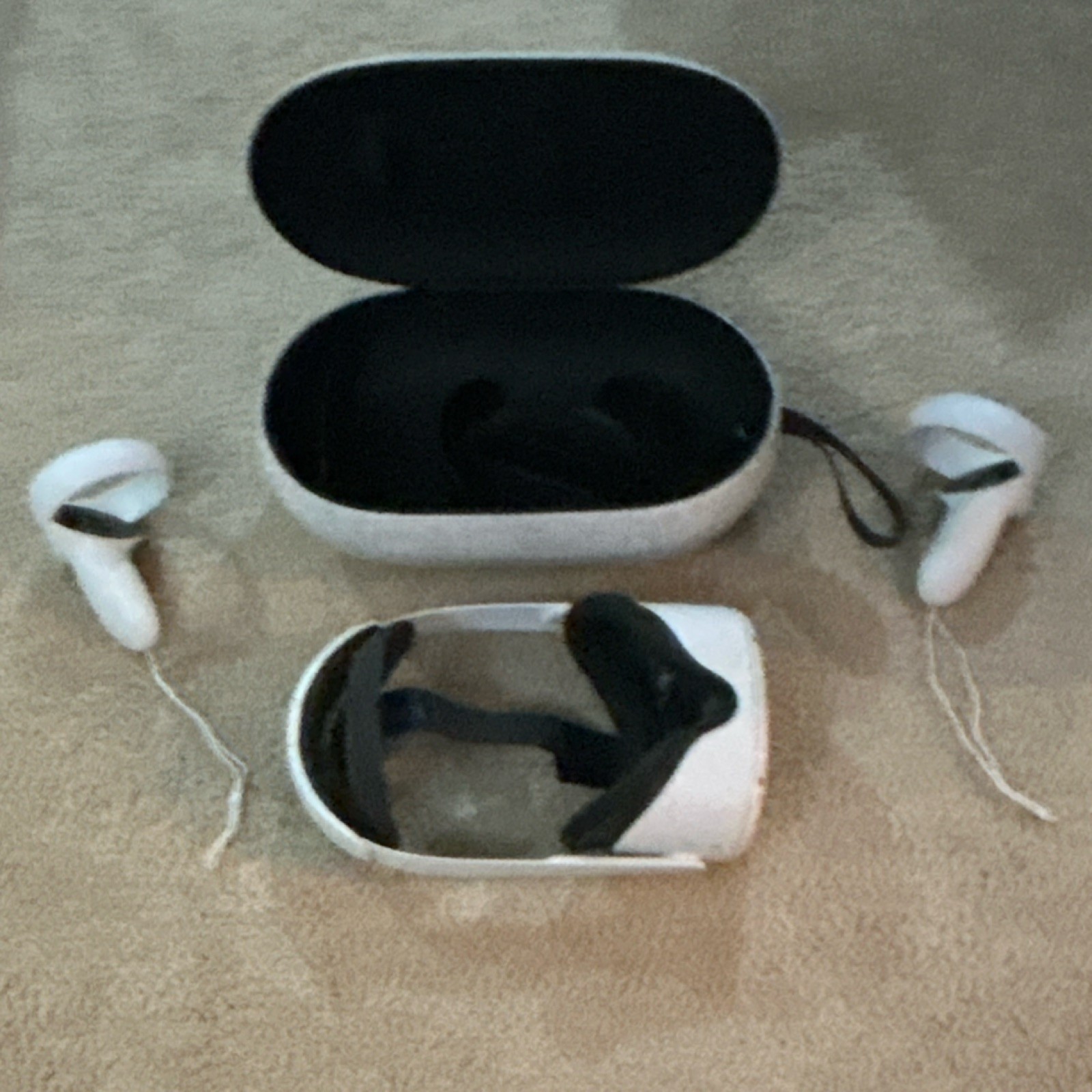 Oculus Meta Quest 2 very good condition 