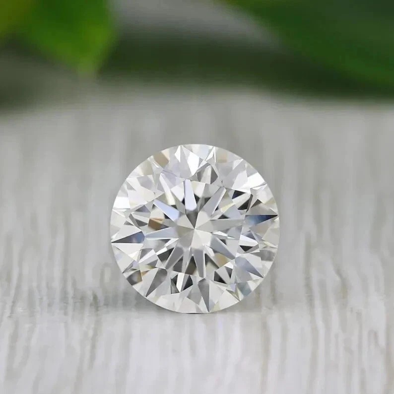 4 CT Natural D Color Round Making VVS1 Lab grown Diamond Certified I492