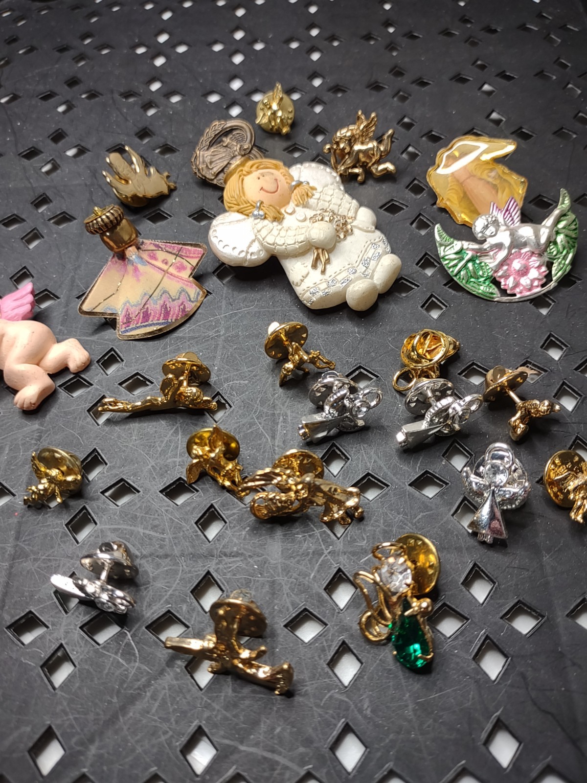 Mixed Lot Of Angel / Cherub Themed Pins And Brooches Angel Pin Lot FTPAK