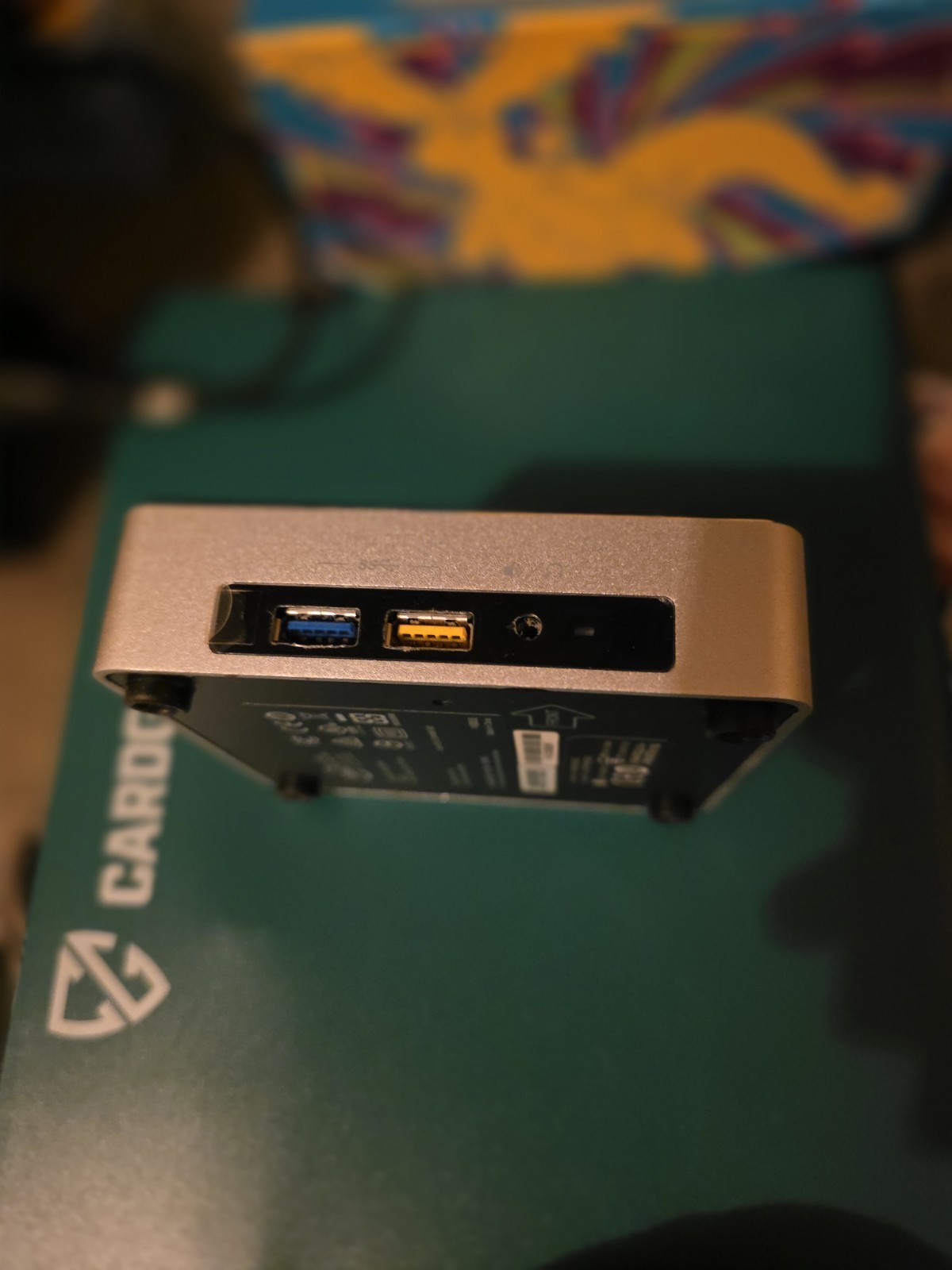 Intel NUC 6i5SYK mini PC 16GB Ram 250GB SSD w. Linux Zorin 17 Pro preowned