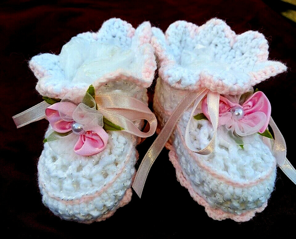 HAND KNITING GIRL FIRST INFANT  SHOES  for newborn