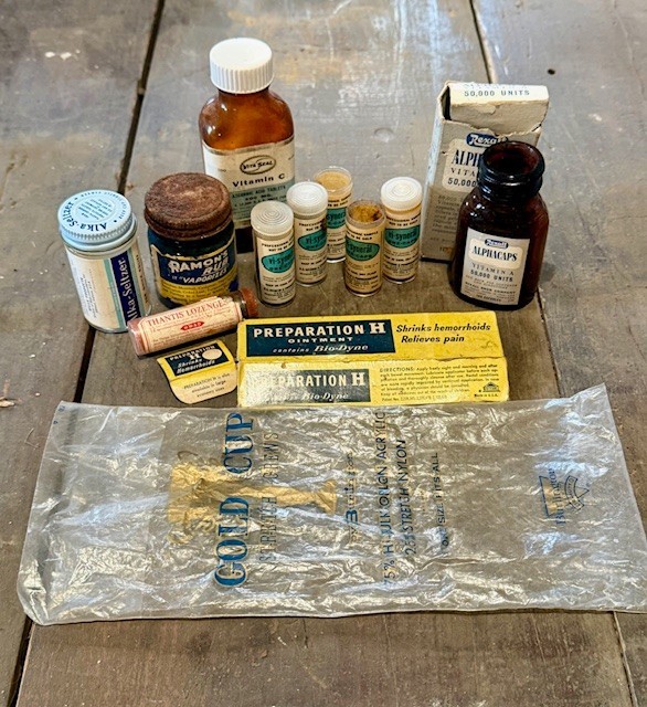 VTG Pharmacy OTC Medicine Apothecary Lot-Empty Pharmaceutical Vitamin Collection