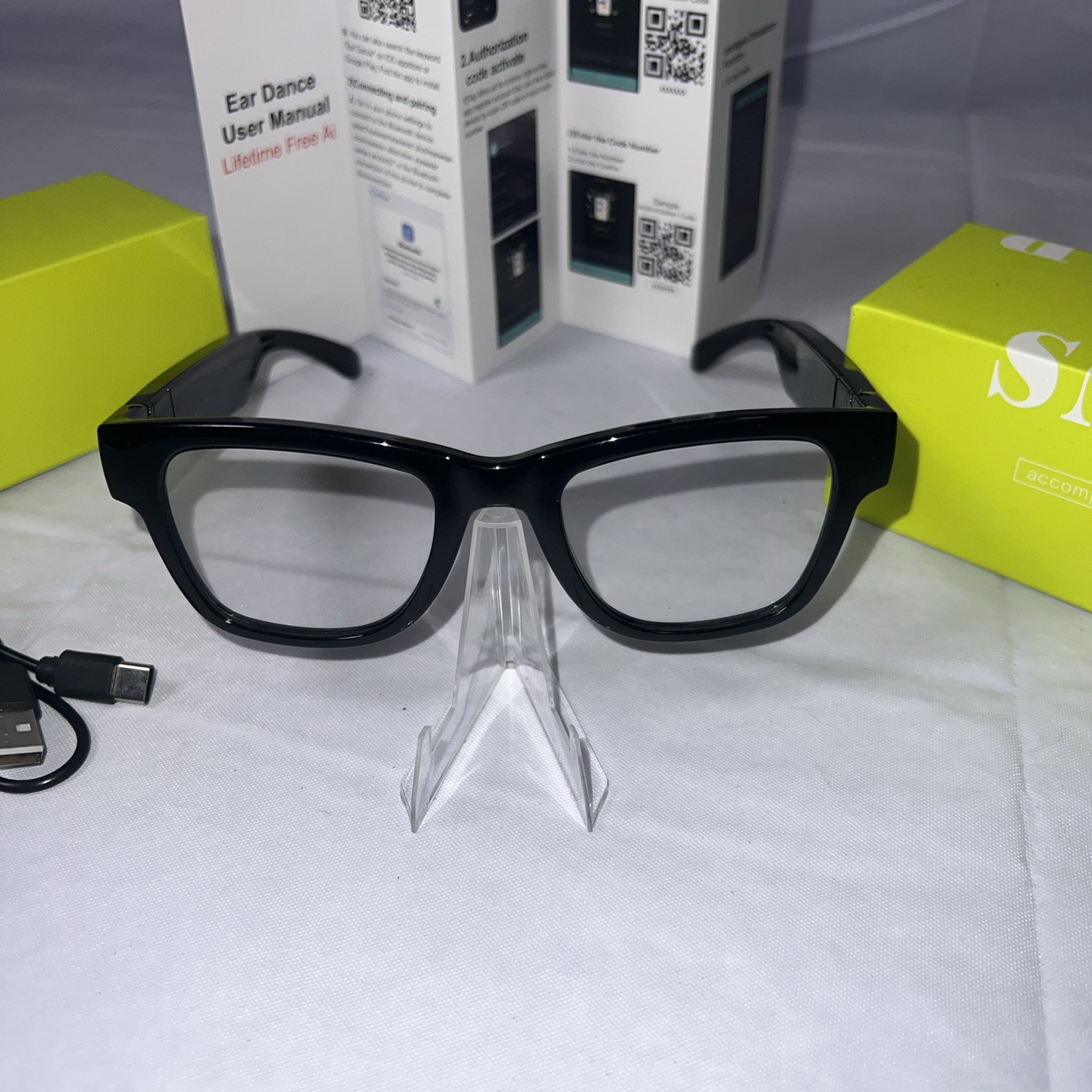 Smart Glasses Music Translation Assistant New In Box Never Worn