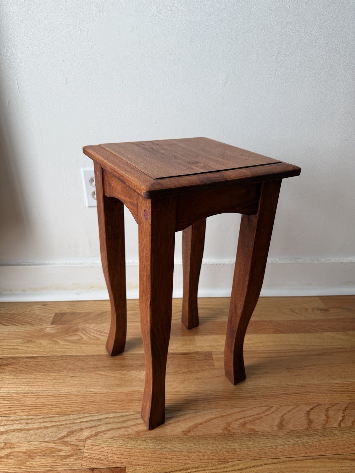 Vintage Wooden Plant Stand Side Table 20.5” Tall